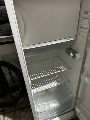 Geladeira cônsul De gelo seco