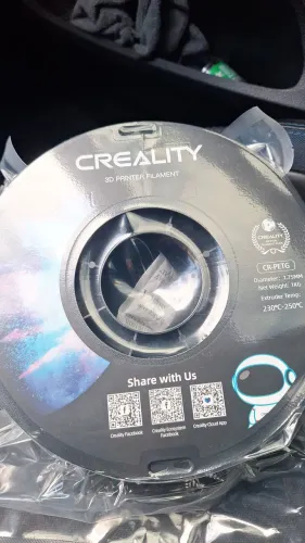 28 rolos de Filamento para impressora 3D