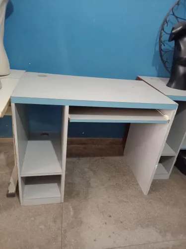 Mesa de estudo de bloco