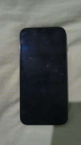 iPhone 12 semi novo 