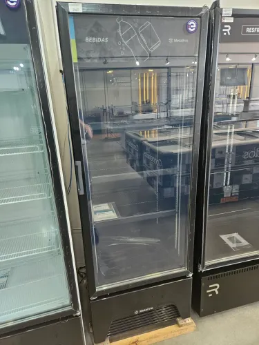 geladeira expositora para bebidas 406 litros preta - a pronta entrega