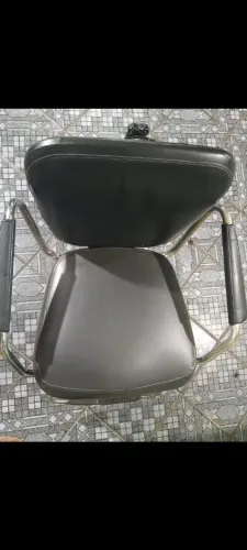 Vendo essa cadeira Dompel, hidráulica e reclinável 
