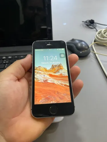iPhone SE (1ª Geração) - Excelente Estado