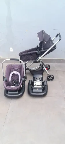 Vendo carrinho kiddo Moisés + bebê conforto + 2 bases para veículo 
