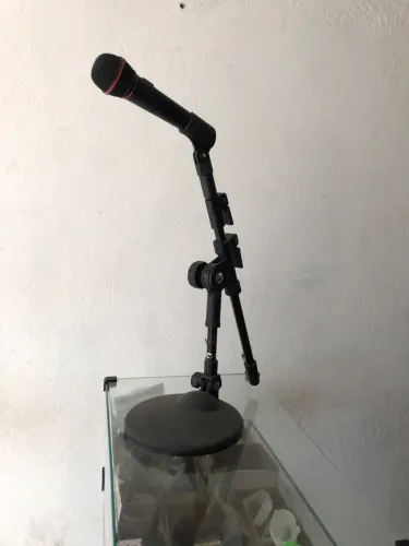 Pedestal @de microfone para púlpito 