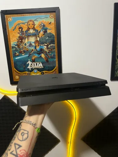 PS4 PLAYSTATION 4 