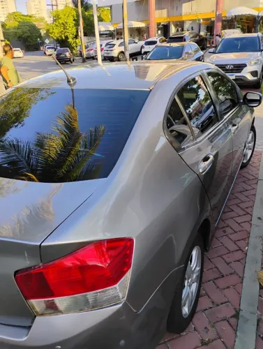 Honda City Sedan LX 1.5 Flex 16V 4P Mec. 2010