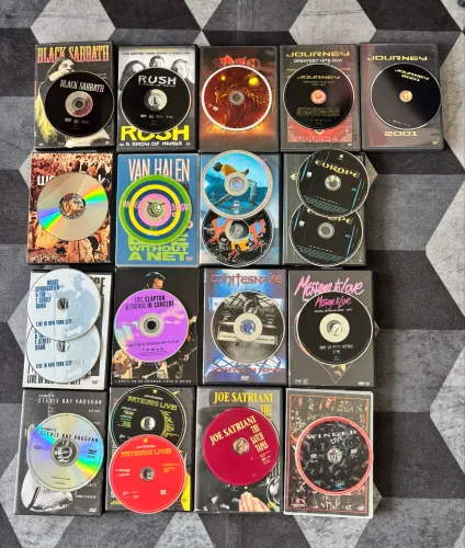 17 DVDs Originais de Rock - Variados