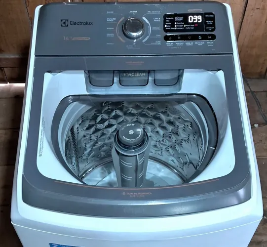 Maquina de lavar electrolux 14kg