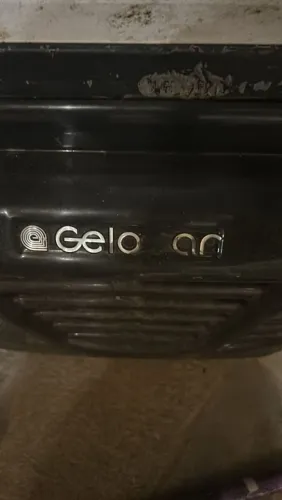 Cervejeira funcionando perfeitamente 110 volts