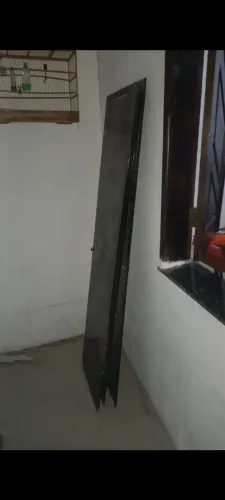 Vendo quatro vidros de banheiro box 