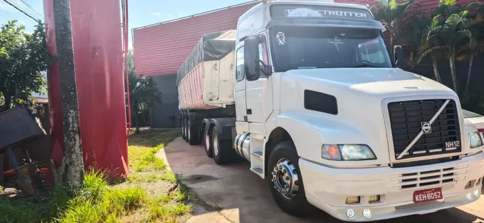VOLVO/NH12380 4X2T