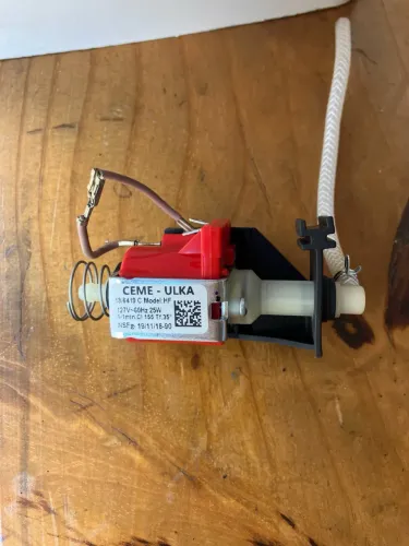 Bomba d água cafeteira Nespresso Expert x80