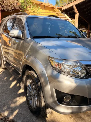 Toyota Hilux SW4 SR 4X2 2.7/ 2.7 Flex 16V Aut. 2015