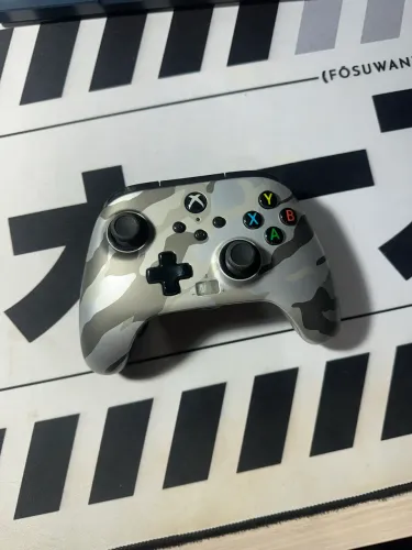 Controle PowerA Estilo Xbox Camuflado Branco - PC/Xbox