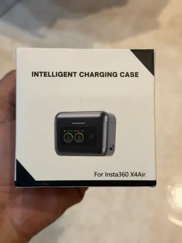 Estojo de carregamento inteligente.   