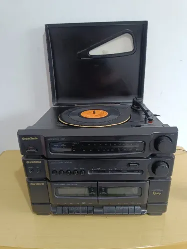 Som Gradiente Roxy (toca discos)