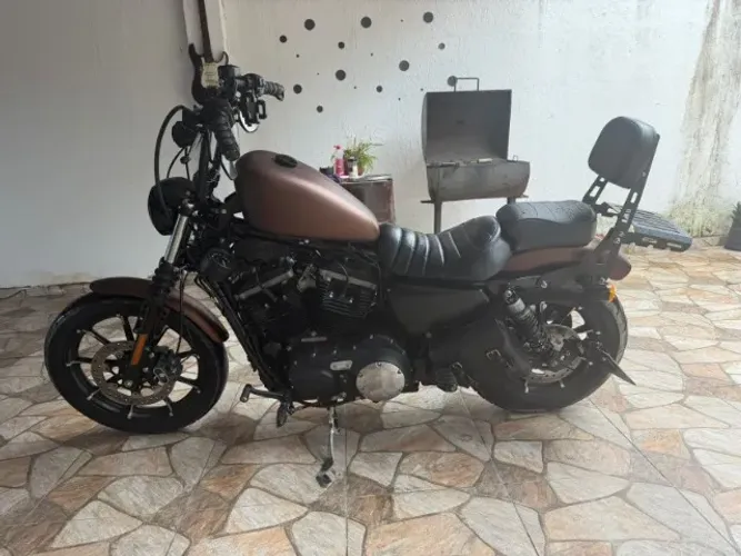Harley-Davidson Iron 883 2019 - Apenas 13.000 km