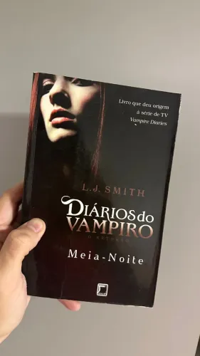 Diários do Vampiro: Meia-Noite
