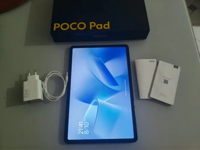 POCO Pad semi novo 8GB RAM 256 GB ROM