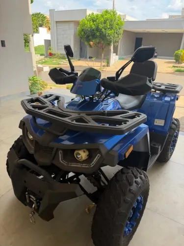 Vendo Quadriciclo 4x2 Modelo ATV