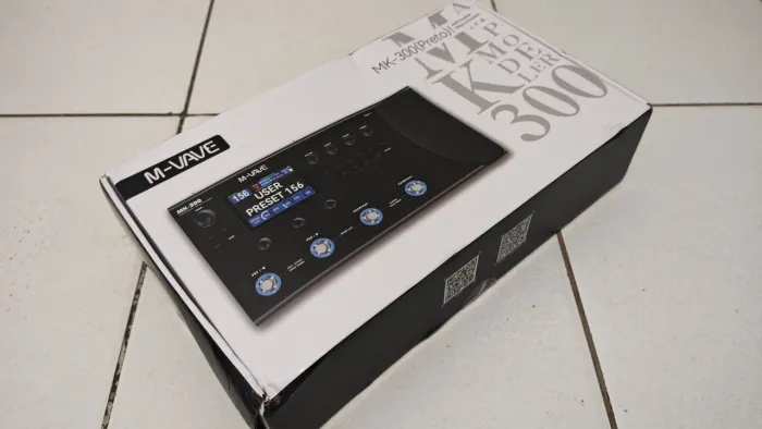 Pedaleira de Guitarra e Baixo MK300