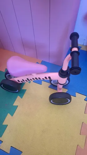Bicicleta de Equilíbrio Infantil / Andador