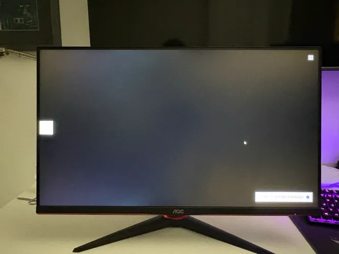 Monitor AOC 144Hz FHD 27 polegadas 
