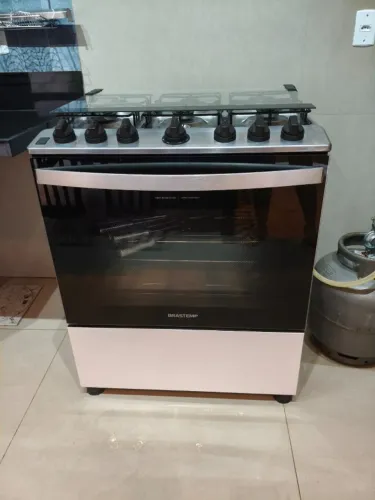 Vendo fogão Brastemp 6 bocas.