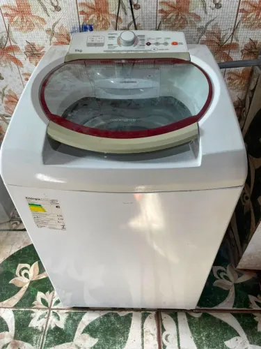 Máquina de lavar roupas Brastemp 11kg