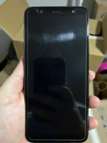 Samsung J8
