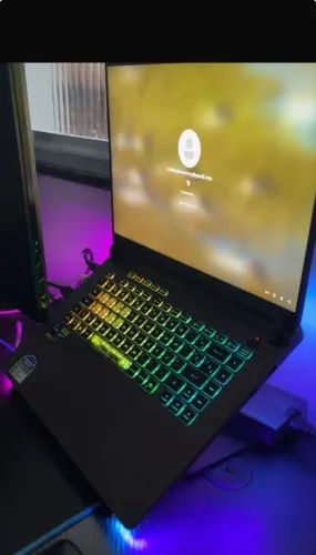 ROG STRIX G16 i9 14900 RTX 5060 16GB
