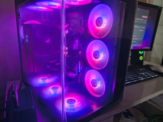 PC Gamer Ryzen 7 5800X 32GB M2 Gforce