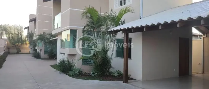 Casa em Condomínio à Venda em Campo Grande-MS, Bairro Carandá Bosque: 2 Quartos, 2 Suítes,