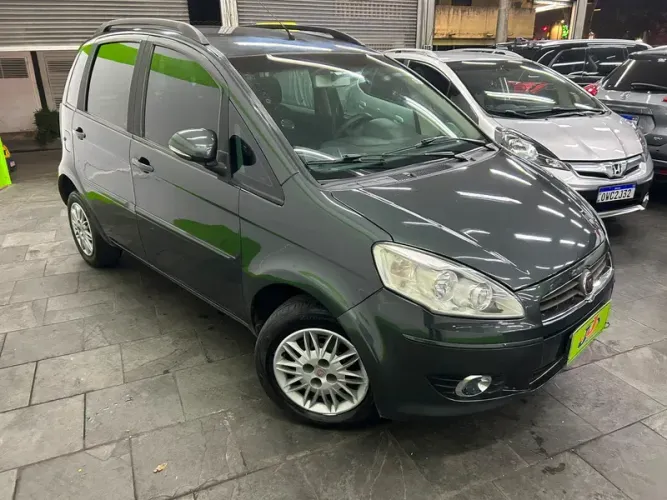 Fiat Idea Attractive 1.4 Fire Flex 8V 5P 2013
