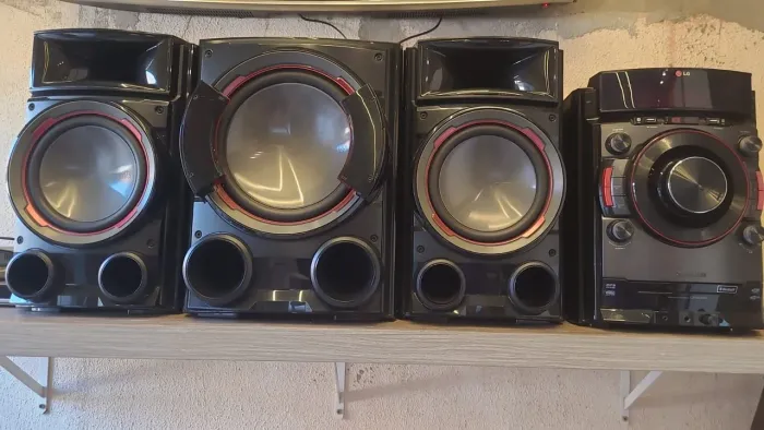 Mini sustém LG cm8430