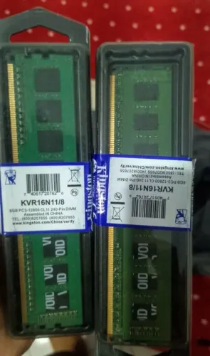 Vendo dois pentes de memória ram (4x4) 8gb ram ddr3 1600 mhz