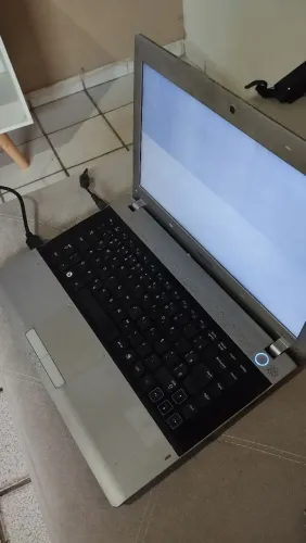 VENDO NOTEBOOK SAMSUNG