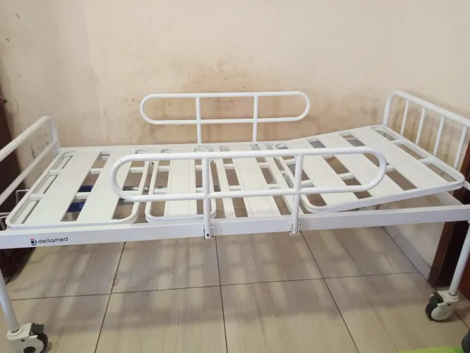 Cama hospitalar