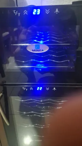 Adega dual zone