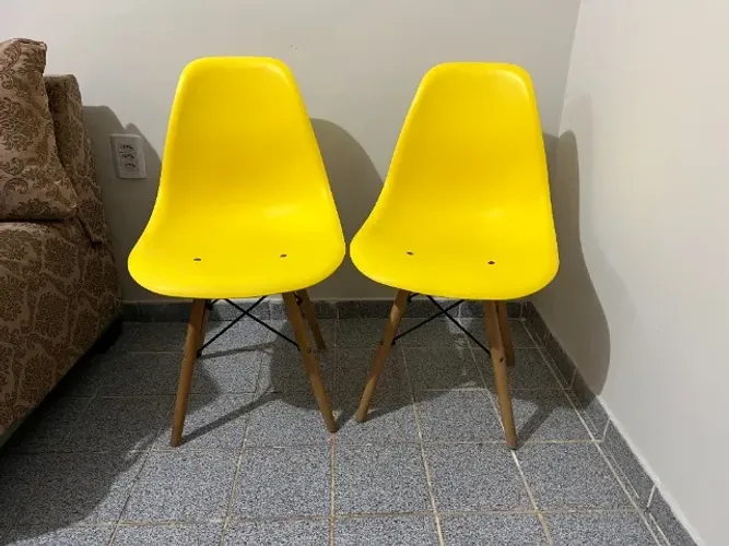 PAR DE CADEIRA EAMES EIFFEL