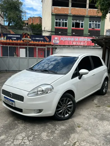 Fiat Punto Essence 1.6 Flex 16V 5P 2012