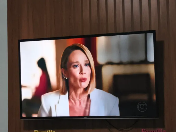 Tv 43 polegadas smart tv troco por uma de 32