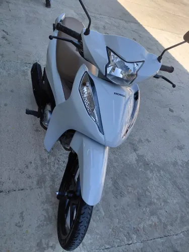 Honda Biz 125 EX/ 125 EX Flex 2025