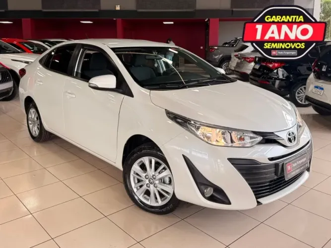 Toyota Yaris XL Sedan 1.5 Flex 16V 4P Mec. 2020