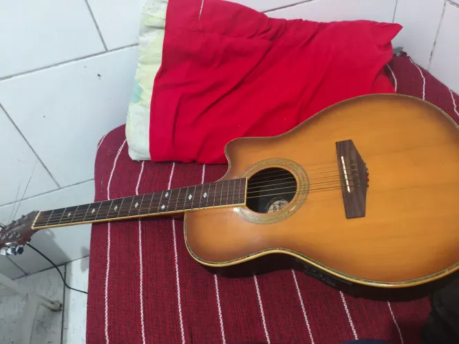 Violão Waldman elétrico