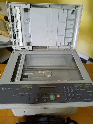 Impressora multifuncional Samsung 4521F