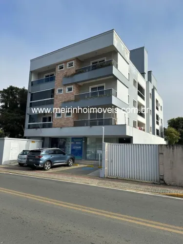 APARTAMENTO RESIDENCIAL em Balneário Piçarras - Santa Catarina,
