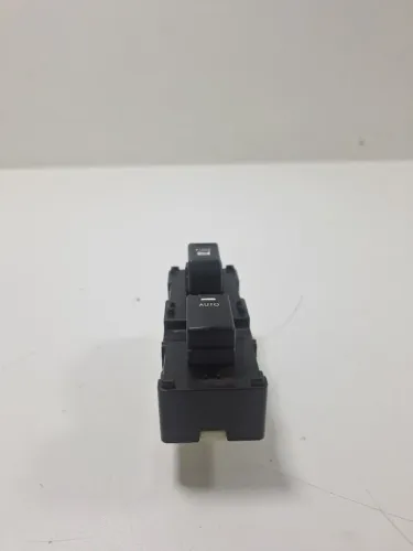 Botão Vidro Dianteiro Direito Kia Sorento 2011/2014