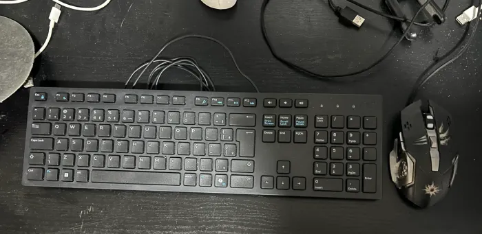 Teclado Com fio + Mouse Gamer com fio